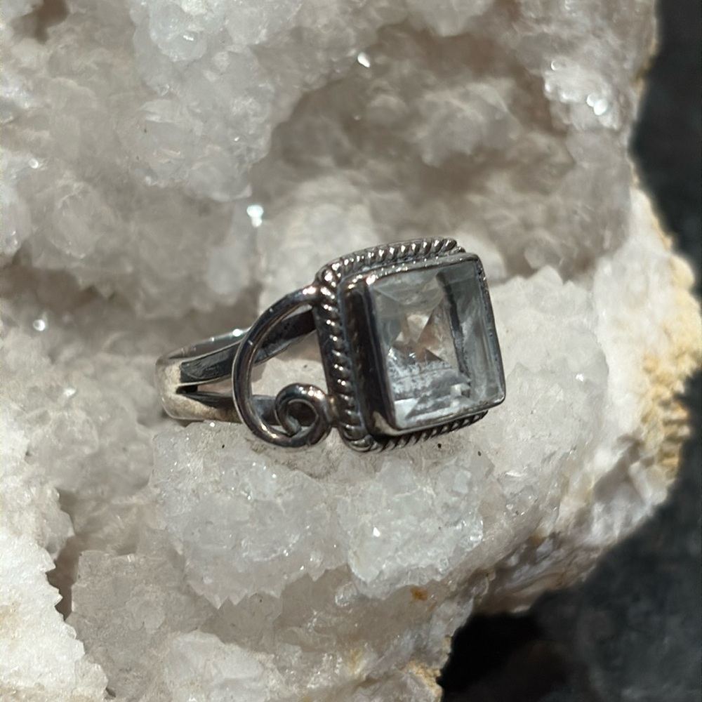 Clear Quartz & Sterling Silver Ring (6)